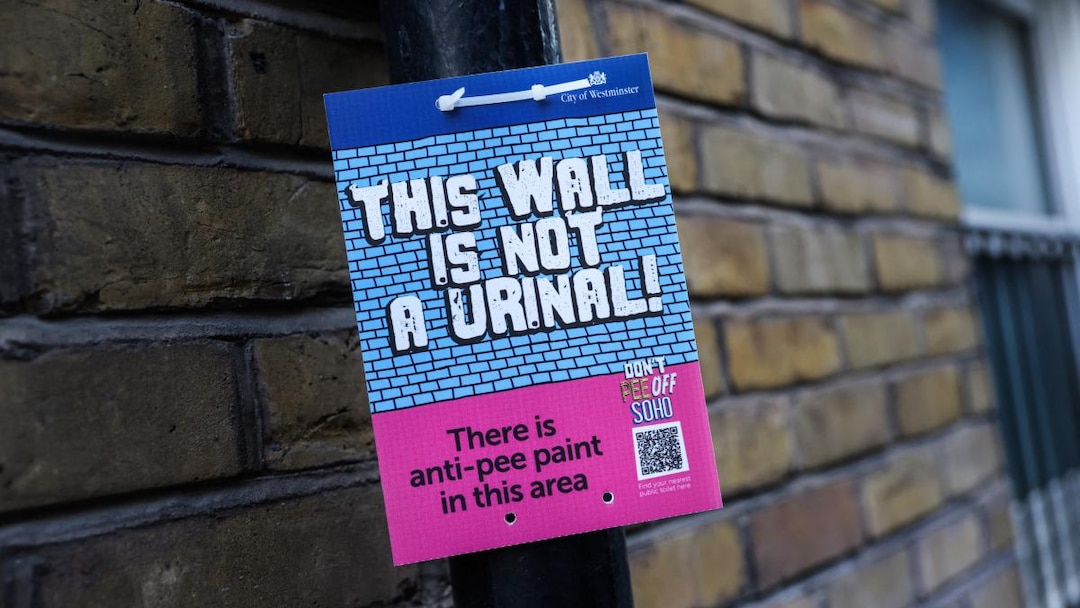 London took initiative at public peeing with wall paint that splashes urine back