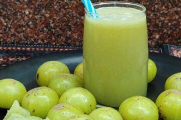 Amla juice is a thoughtful food choice for healthy skin hair